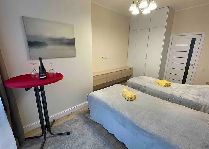 Sunny Modern Penthouse - пентхаус Apartmán *