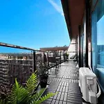 Sunny Modern Penthouse - пентхаус
