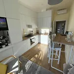Sunny Modern Penthouse - пентхаус * 利沃夫