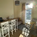 Sunny Modern Penthouse - пентхаус 公寓 *